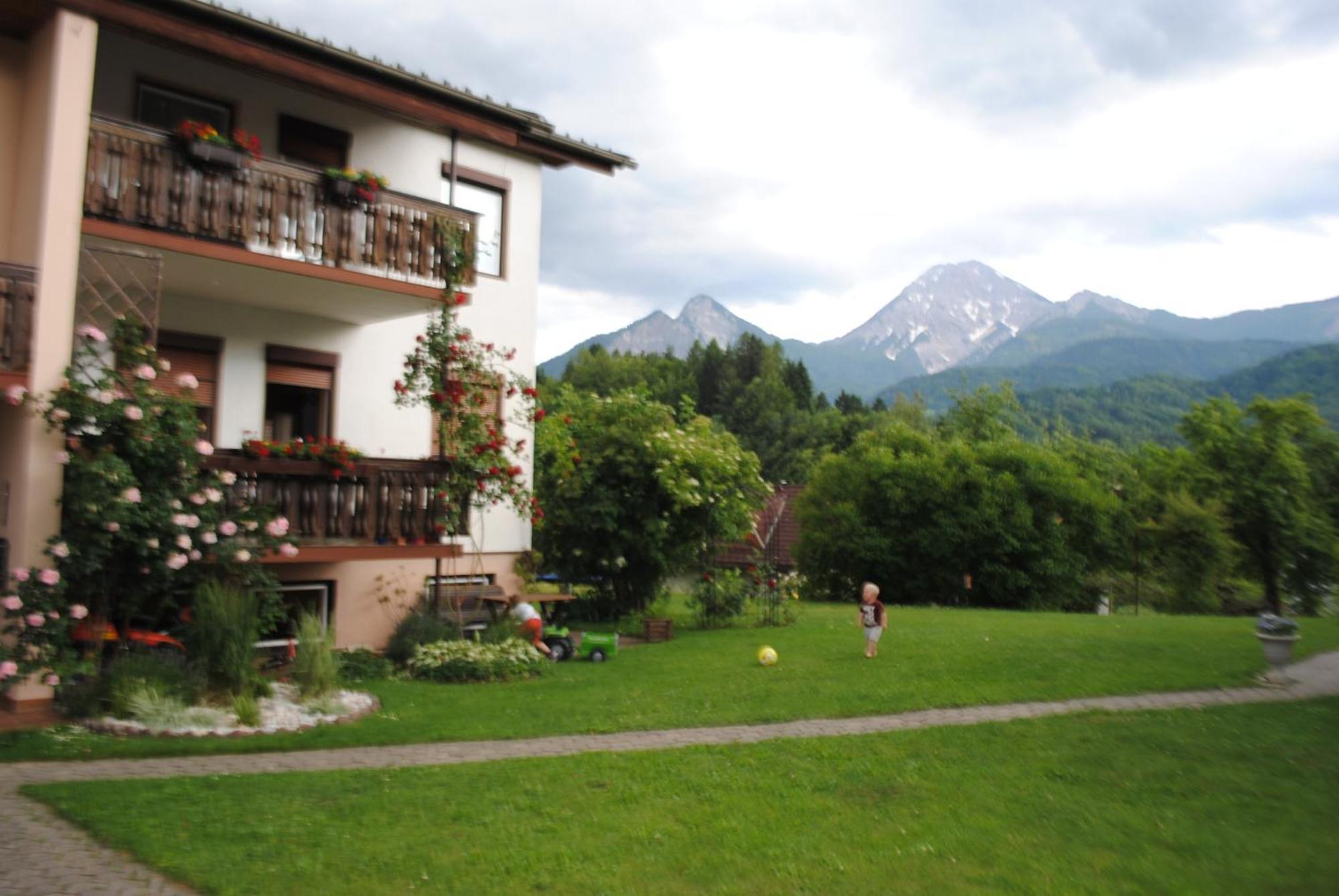 Ferienhaus Michor Latschach ober dem Faakersee Zewnętrze zdjęcie