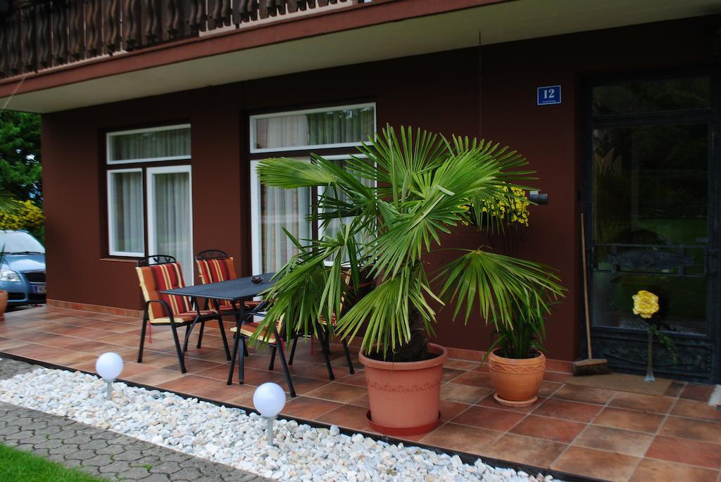 Ferienhaus Michor Latschach ober dem Faakersee Pokój zdjęcie